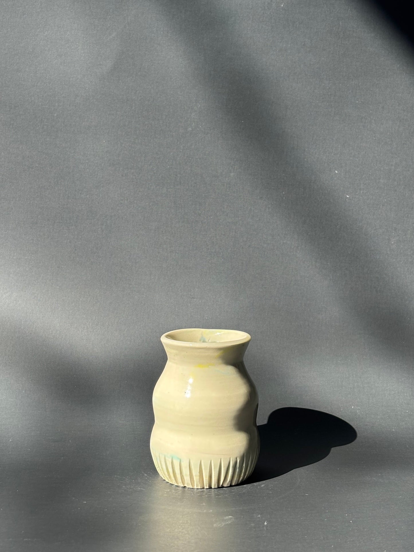 Mini Swirl Vase 1