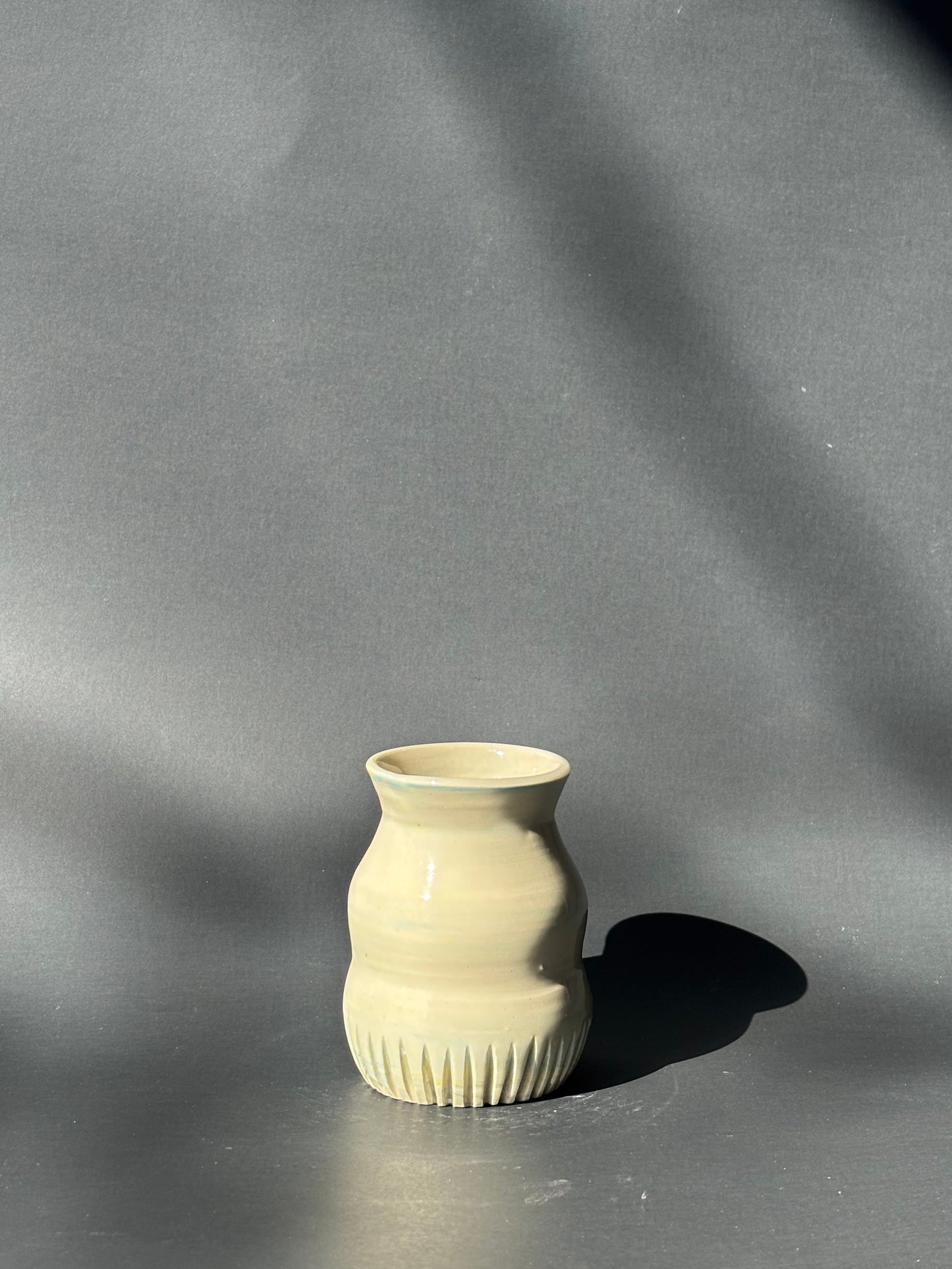 Mini Swirl Vase 1